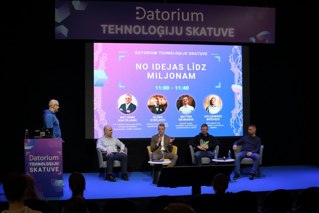 A panel discussion on the Datorium Tech Stage